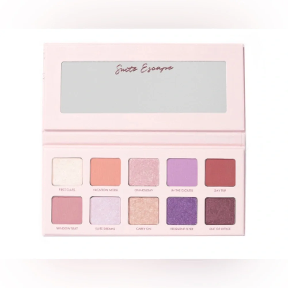 Wander beauty suite escape Eyeshadow Palette NEW